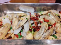 -胶东海鲜大排档(北太平庄店)