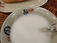 -禾诗夜市大饼油条(松江店)