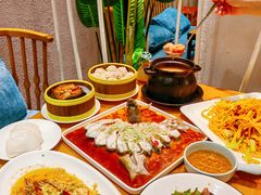 -莲餐厅·湖北菜·潜江小龙虾店(愚园路店)
