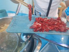 鲜雪花牛肉-湾区九号鲜切牛肉火锅(明珠南路店)