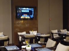 -艺站·自助餐厅·牛排西餐厅(济南绿地美利亚酒店)