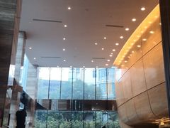 -BLU 全日制餐厅(上海安曼纳卓悦酒店)