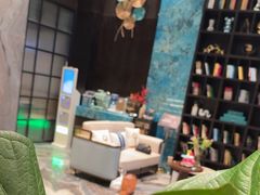 -铂尔登国际酒店(南山深圳湾口岸店)
