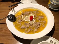 金牌酸汤肥牛-首秀·四川料理(星耀101店)