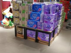 -中百仓储超市有限公司(越秀星汇维港店)