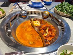 -生活如沸·顺德水牛奶火锅(人民广场店)