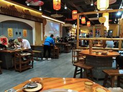 大堂-锅来乐地锅鸡(安亭店)