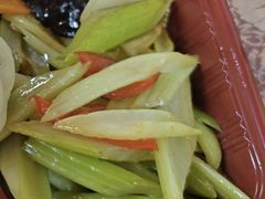 清炒芹菜-净行天厨(莲塘总店)