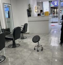 -Coo Hair salon