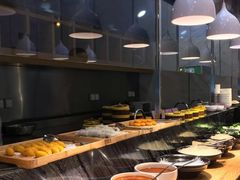 自助取餐区-茅庐川菜