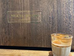 -Metal hands·铁手咖啡