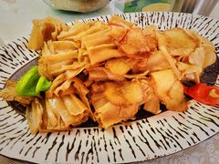 土豆片栲栳栳-天天向上素食餐厅(五台山店)