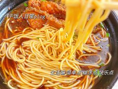 -小龙大肉面馆