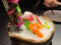 -蟹犇前•帝王蟹雪蟹(陆家嘴店)