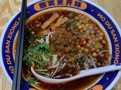 -魔都三兄弟酸辣粉·蘸卤炸串(虹桥万科店)
