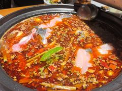 -小饕荟雅安贡椒鱼鲜馆(广福桥店)
