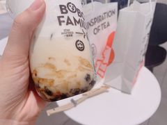 -喜茶(杭州滨江宝龙店)