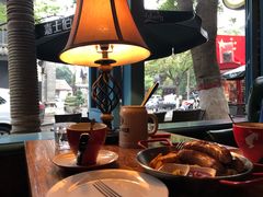 -德福楼咖啡吧(德福巷店)