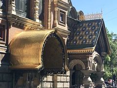 -滴血救世主教堂