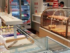 面包甜点陈列柜-好利来(北美N1店)