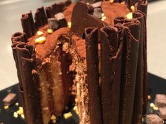 圣诞树桩蛋糕-星巴克臻选(广州好世界广场店)