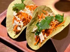 香辣鸡肉塔克卷-新元素(三里屯太古里南区)