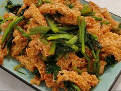 -马尔龙新疆饭店·清真(瑞景店)