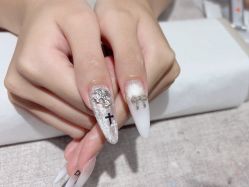 -艾珂·美甲美睫