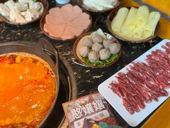-憨孃孃·重庆老火锅(红山黑金店)