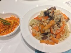 新疆抓饭-大河宴鱼台头(金凤万达店)