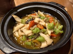 -老滇山寨•云南特色菜•地方菜•民族风情歌舞表演(金碧店)