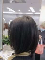 -Tloml salon