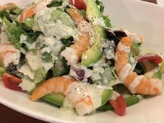 牛油果鲜虾沙拉-UPPER KITCHEN(延安路店)