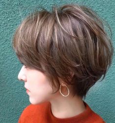 -CARR SALON