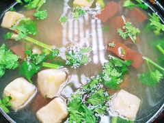 金牌鸭血粉丝汤-冯鑫记南京鸭血粉丝汤(南京南站店)