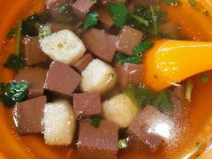 鸭血汤-大龙汤包
