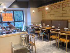 -盛宏鑫·四川鲜鱼馆(一元路店)