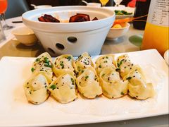 生煎菜肉馄饨-红城阁·上海味道(四平路店)