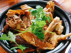 姜母鸭-亚忠小吃店(曾厝垵店)