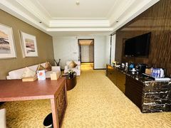 -北京朝阳悠唐皇冠假日酒店