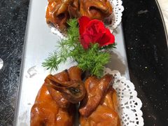 金牌脆皮乳鸽-味可道美食坊(福基路店)