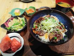 -本格丼·炭火烤肉饭(大悦路成都大悦城店)