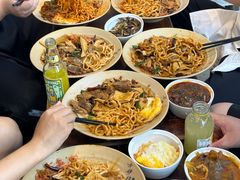 -方铲铲·成都板凳面(滨江银泰店)