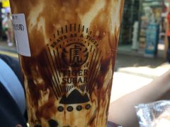 虎虎生風厚鮮奶-老虎堂黑糖专壳 (尖沙咀乐道店)