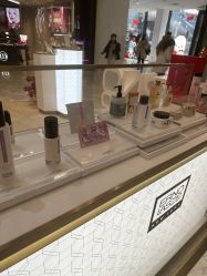 -奥伦纳素Erno Laszlo