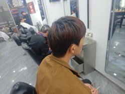 -藤野造型烫染·漂发