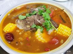 -草原三宝汤锅