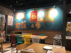 大堂-棒约翰比萨·意面(张江长泰店)