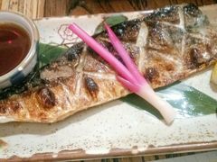 盐烤青花鱼配煎饺定食-宫谷创作料理(大拇指广场店)