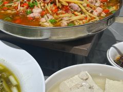 鲜锅兔-蛙兔鸡自贡风味·特色江湖菜(广都店)